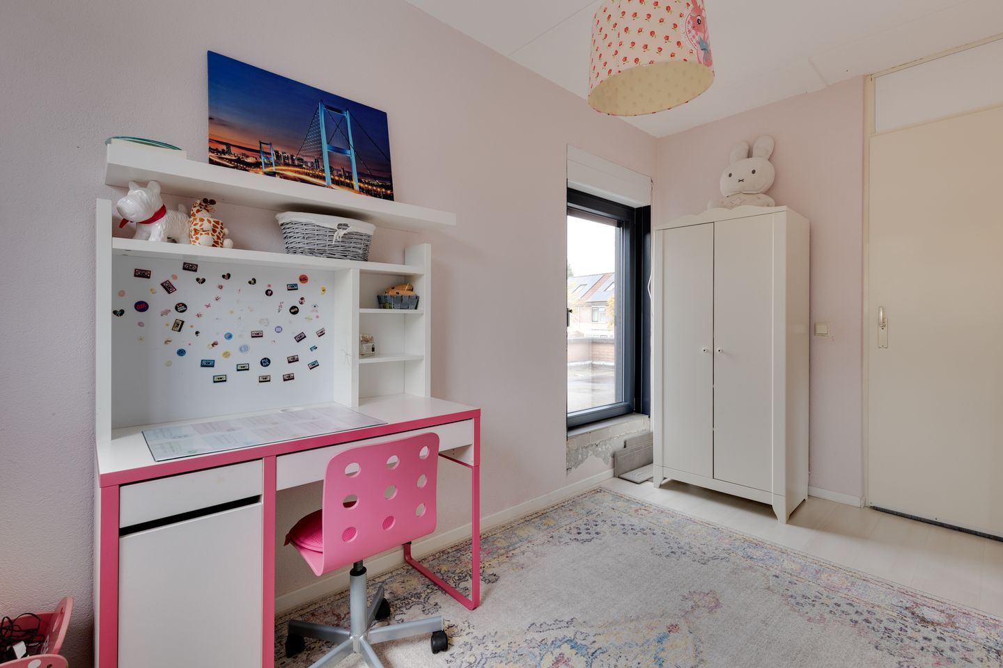 Foto 35 van Leliestraat 77