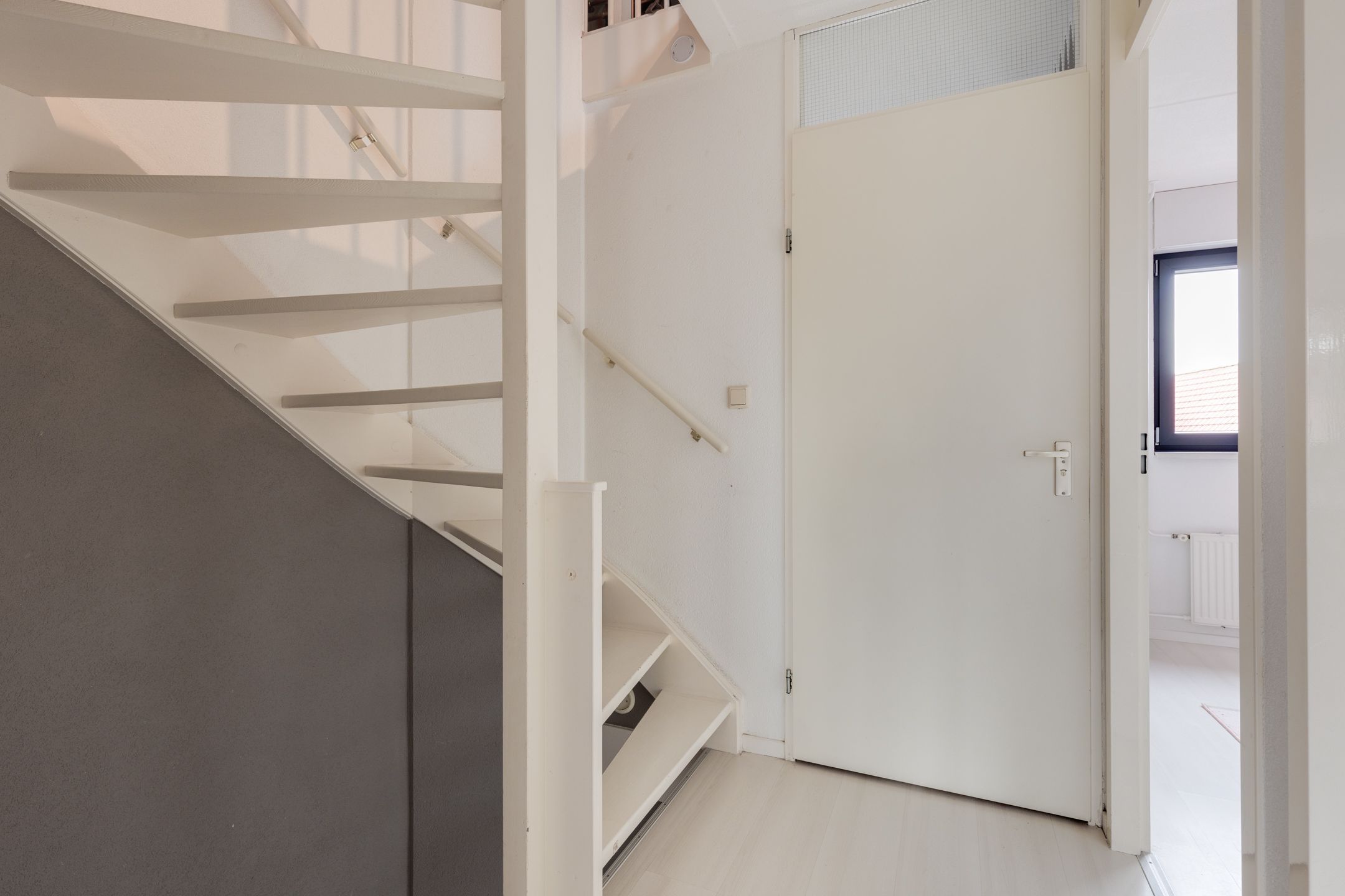 Foto 39 van Leliestraat 77