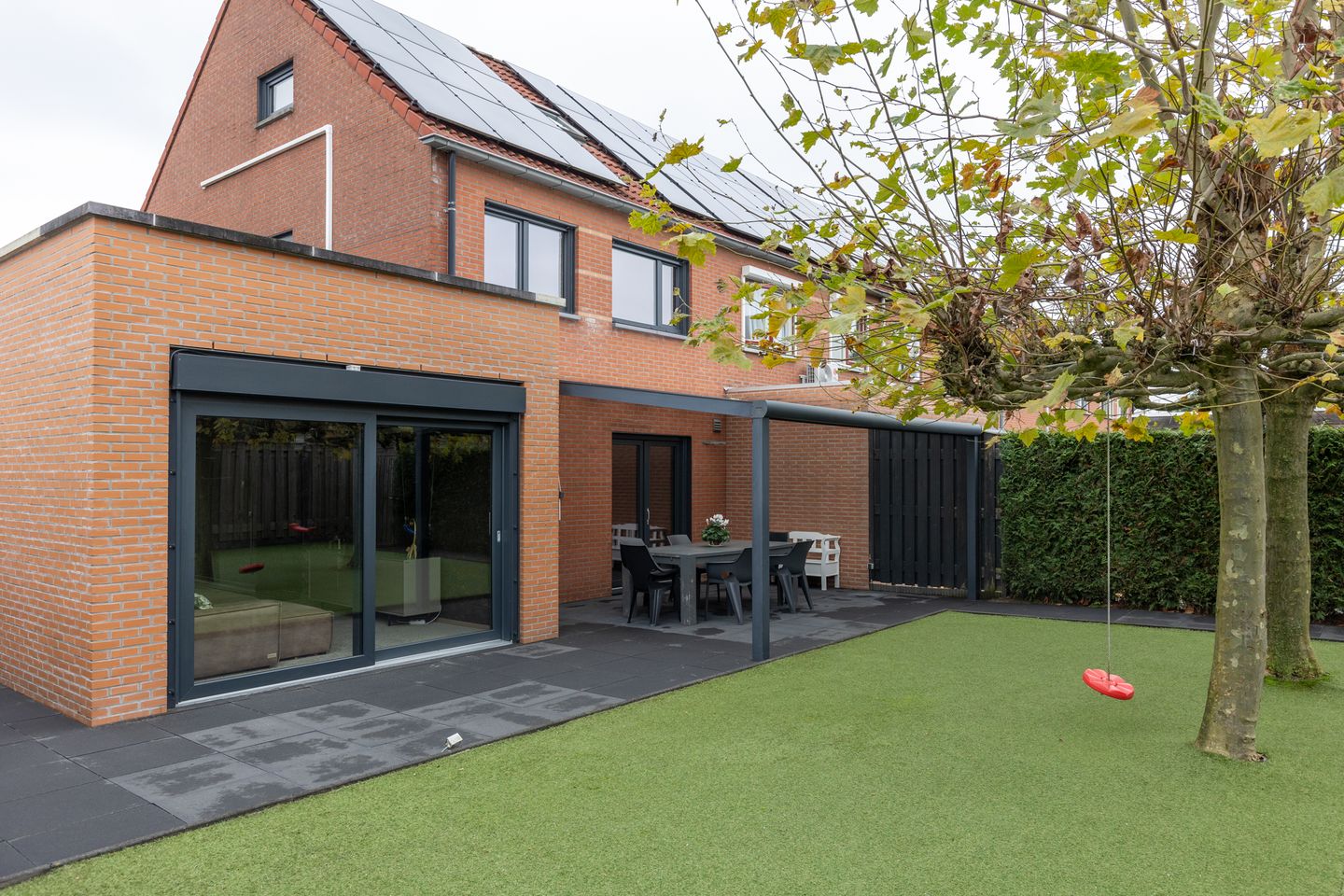 Foto 44 van Leliestraat 77