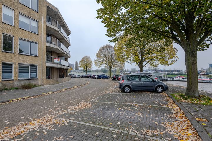 Bekijk foto 25 van Zuiddiepje 102