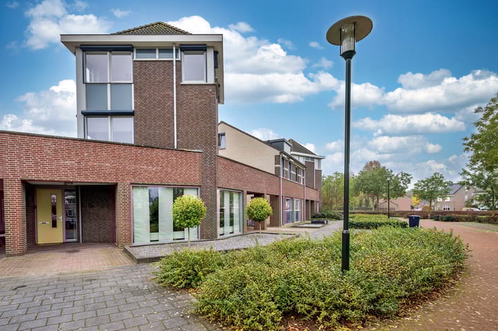 Foto 2 van Ericaplein 7