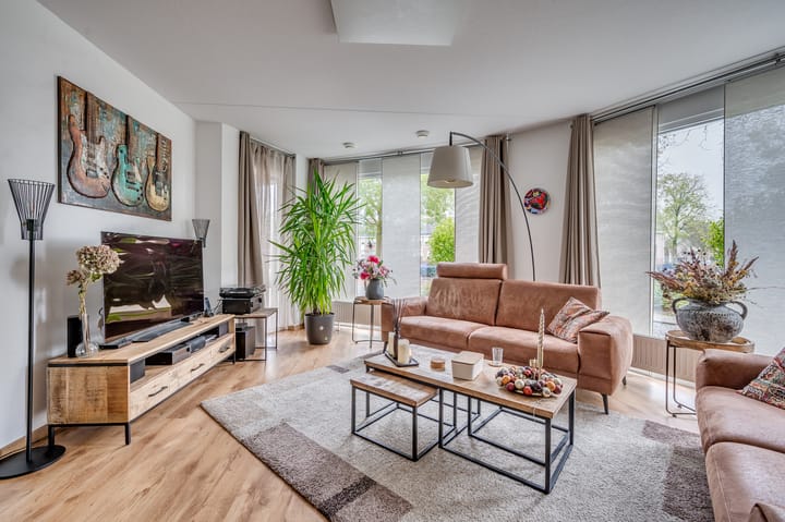 Foto 7 van Ericaplein 7