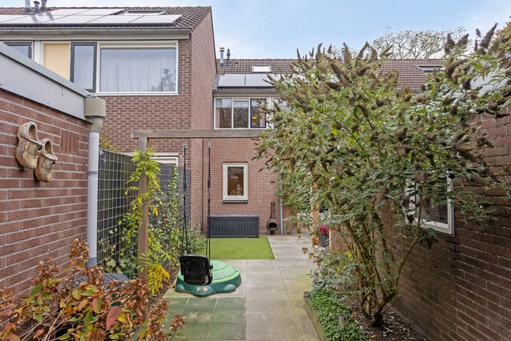 Foto 32 van Merelstraat 71