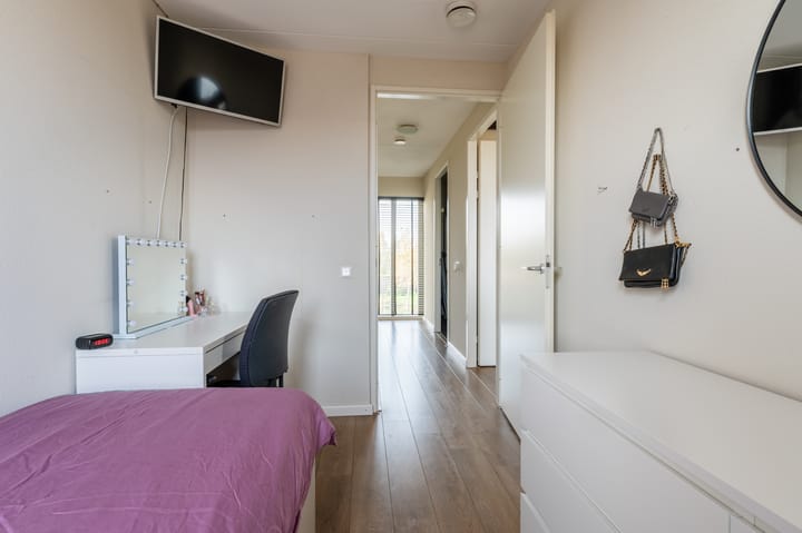 Foto 19 van Vlodropstraat 28