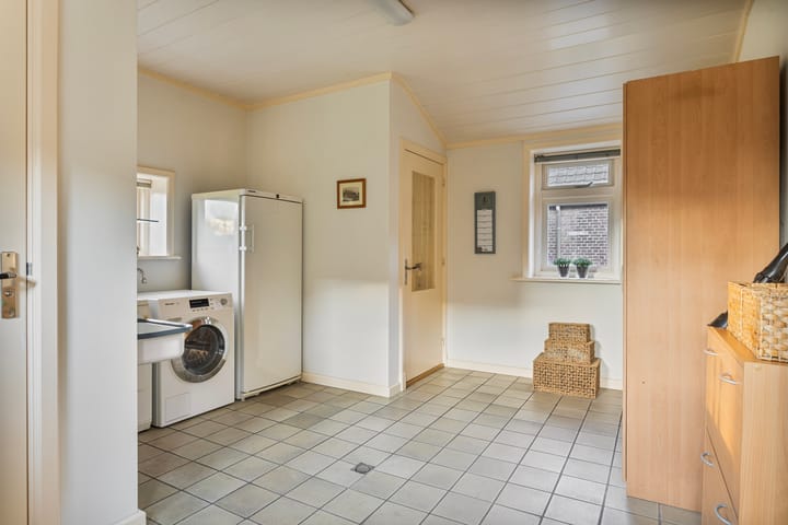 Foto 32 van Kanaalstraat 15