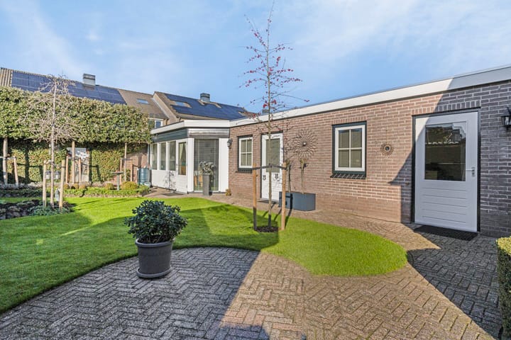 Foto 57 van Kanaalstraat 15