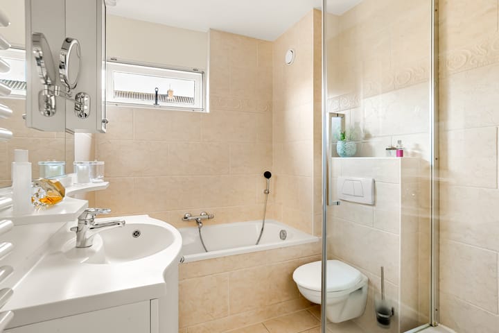 Foto 28 van Wilhelminastraat 30