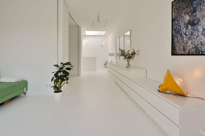 Foto 16 van Middenweg 7-J