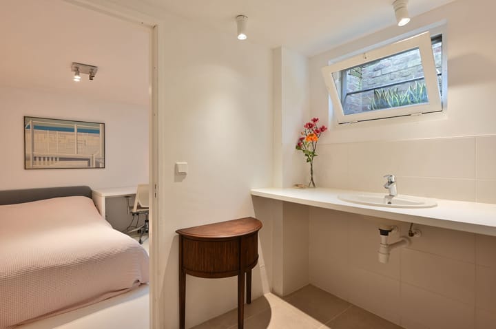 Foto 20 van Middenweg 7-J