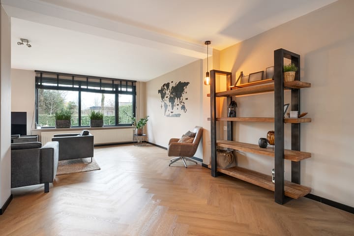 Photo 8 of Reviuslaan 59