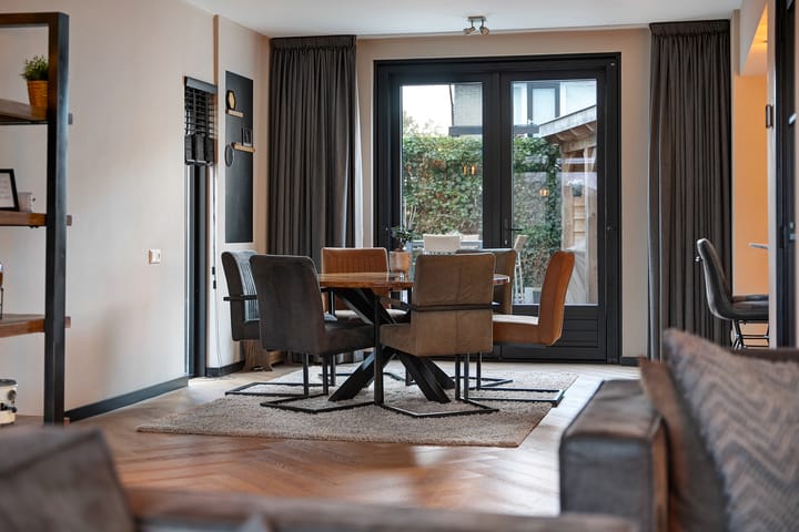 Photo 10 of Reviuslaan 59