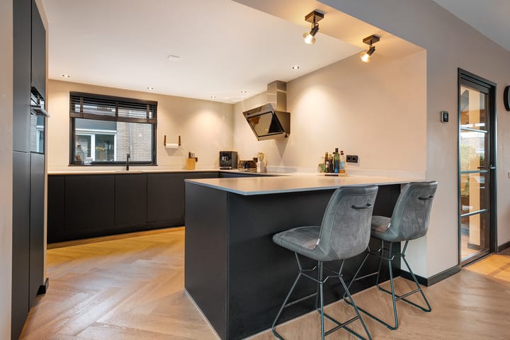 Photo 13 of Reviuslaan 59