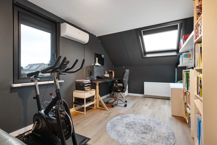 Photo 28 of Reviuslaan 59