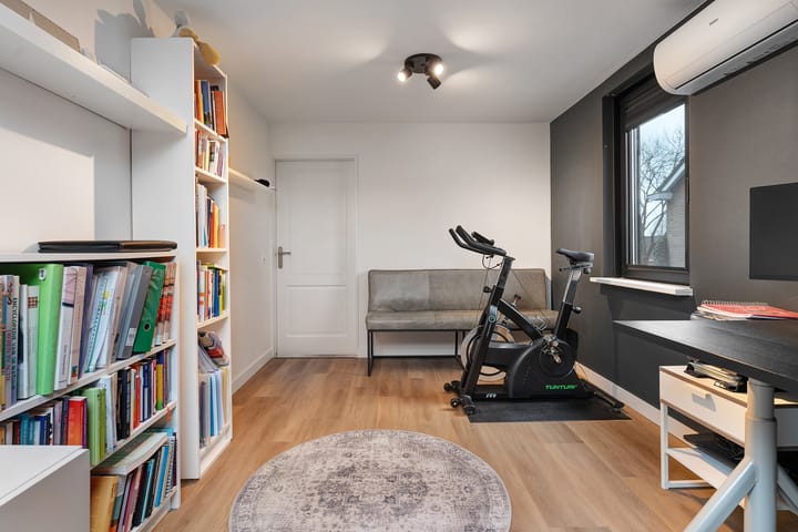 Photo 29 of Reviuslaan 59