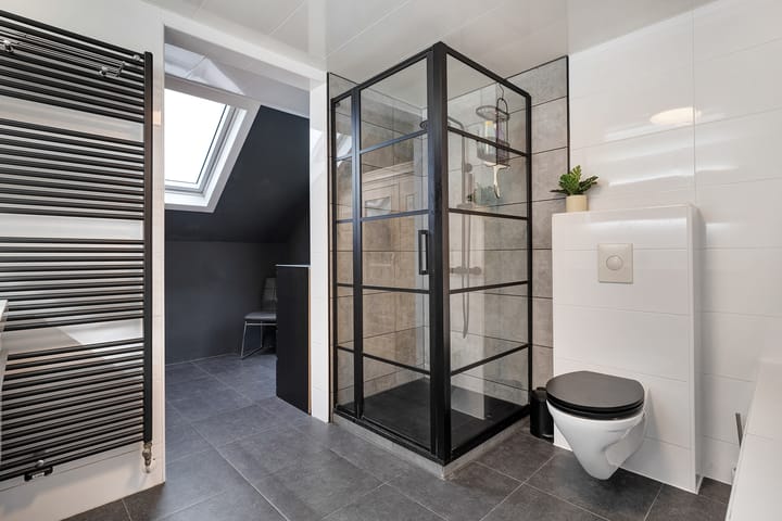 Photo 30 of Reviuslaan 59