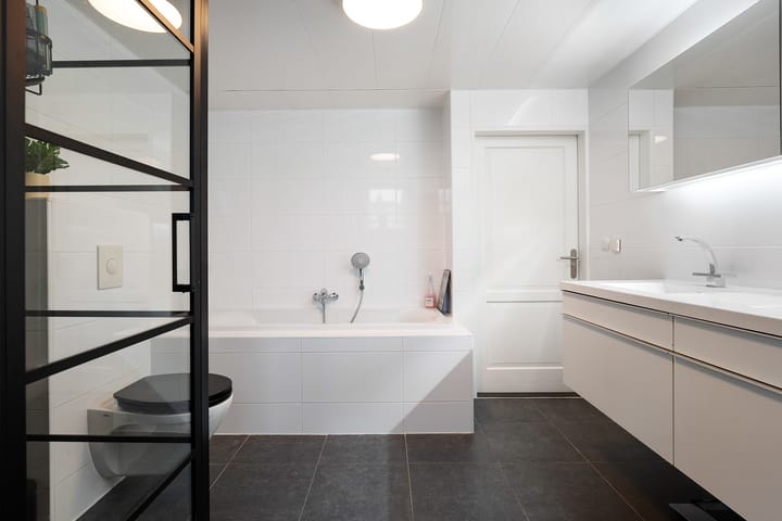 Photo 31 of Reviuslaan 59