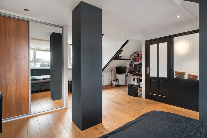 Photo 36 of Reviuslaan 59