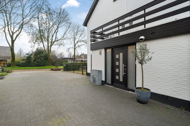 Photo 45 of Reviuslaan 59