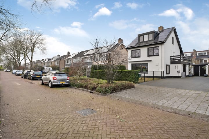 Photo 47 of Reviuslaan 59