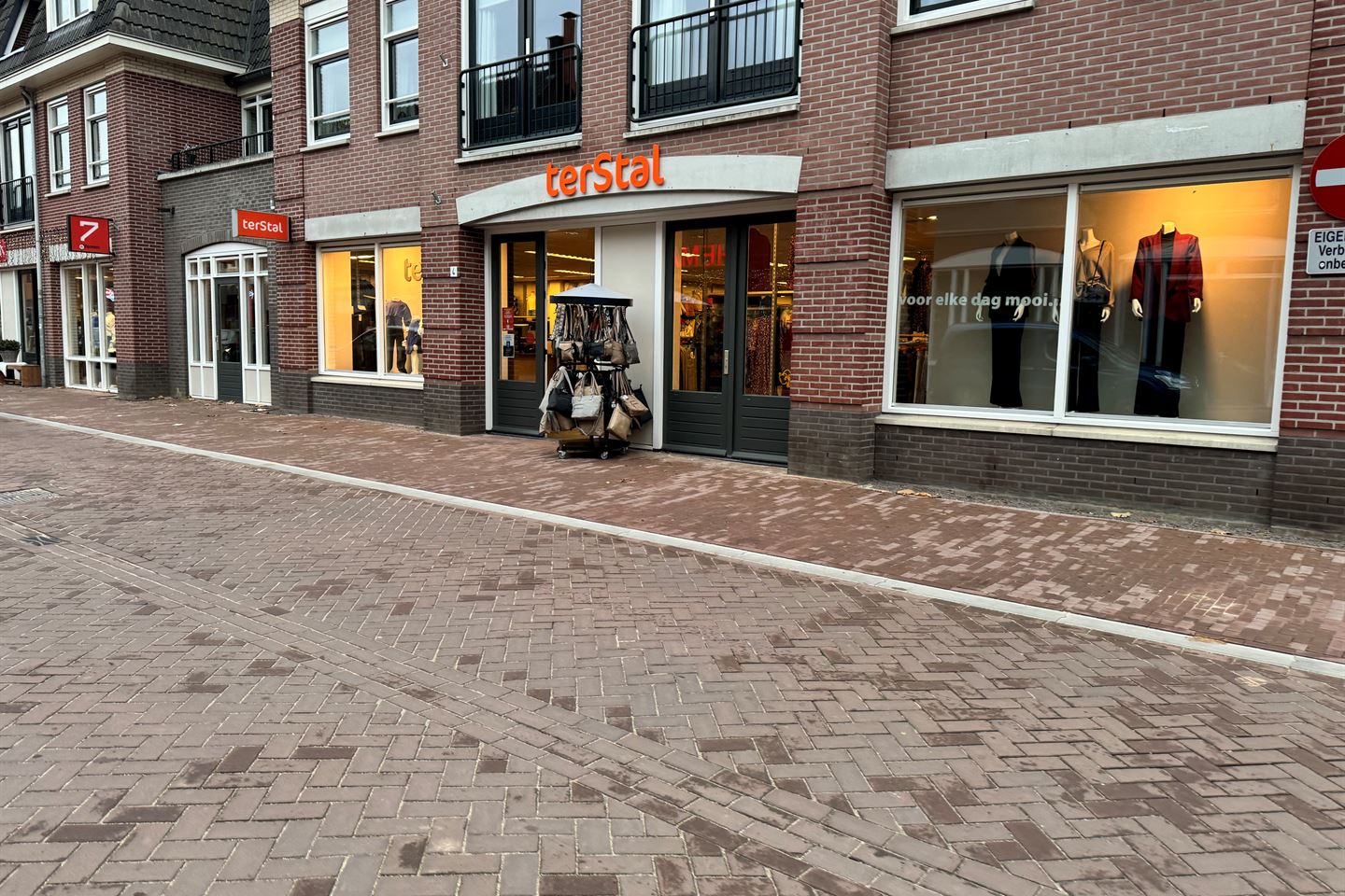 Bekijk foto 3 van Hogestraat 4