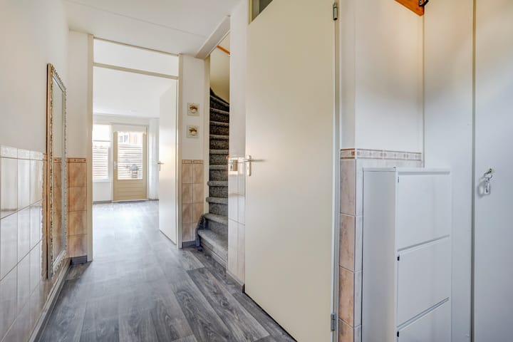 Foto 5 van Koningsvaren 42