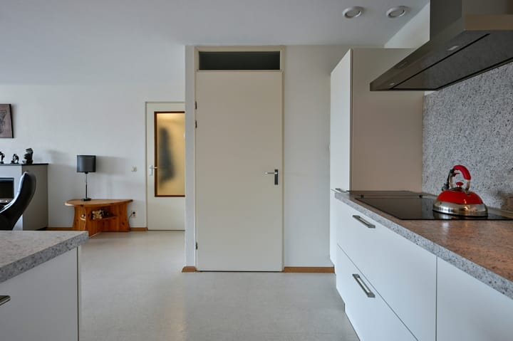 Foto 10 van Willinkplein 79