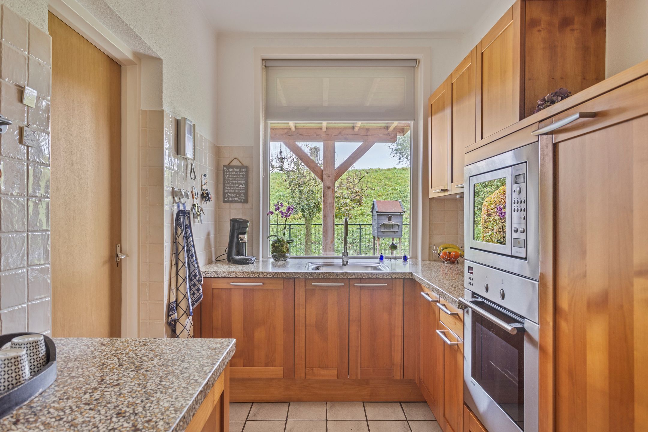 Photo 12 of Waalbandijk 101