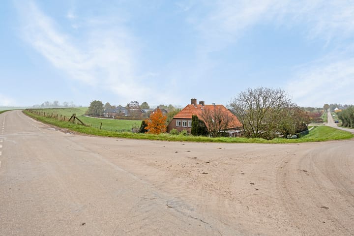 Foto 34 van Waalbandijk 101