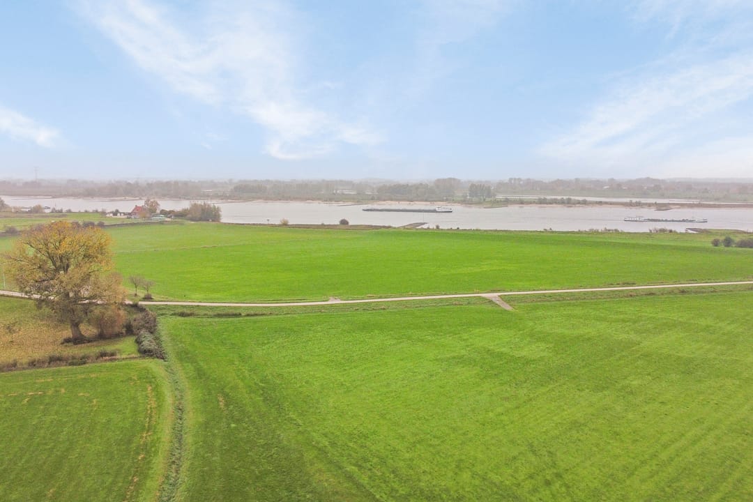 Photo 53 of Waalbandijk 101