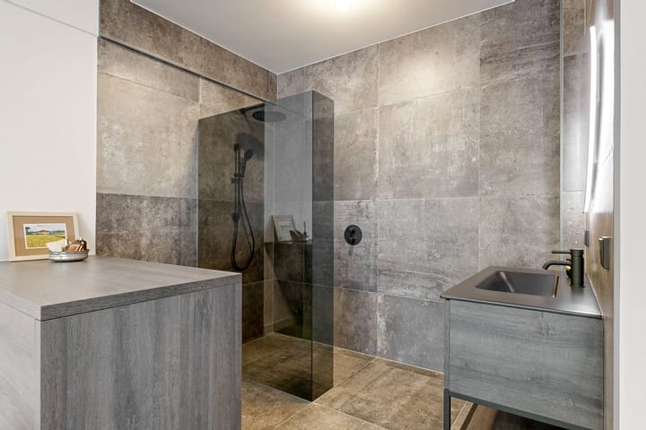 Foto 19 van Leidsestraatweg 15-418