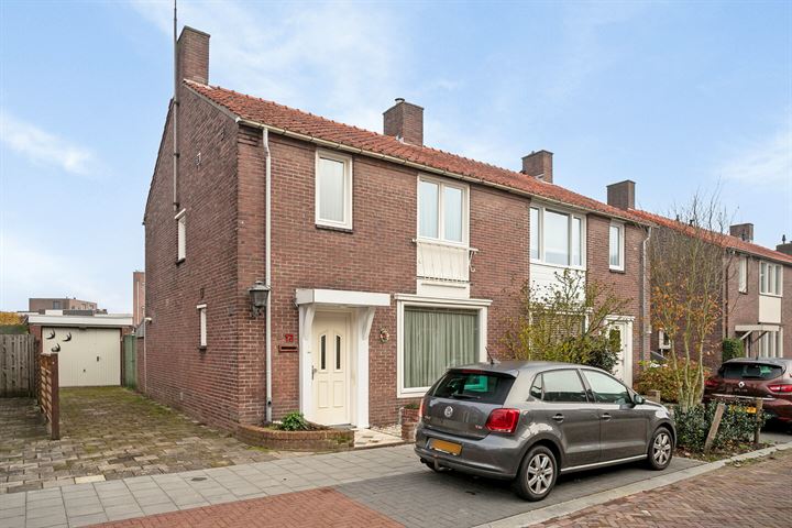 Maarten Trompstraat 12