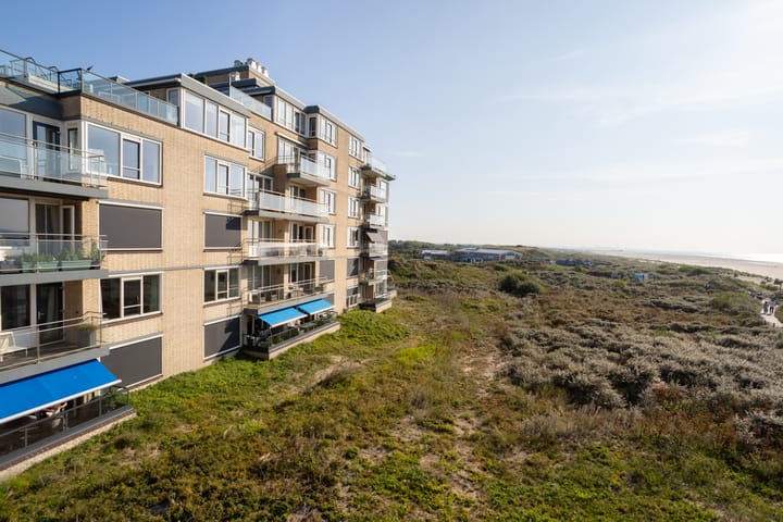 Foto 2 van Deltaplein 696