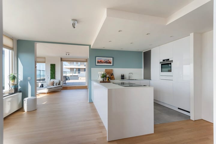 Foto 5 van Deltaplein 696