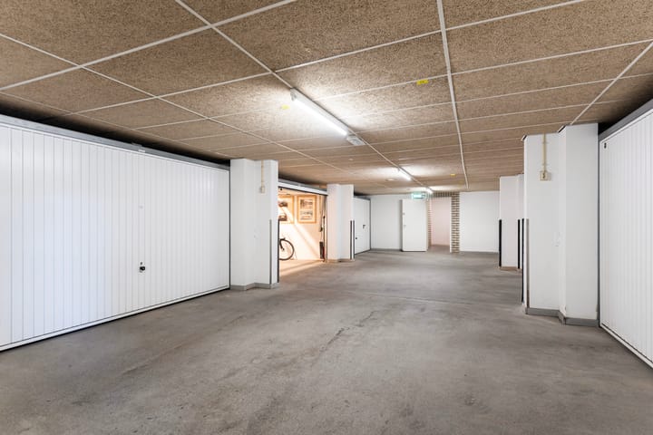 Foto 22 van Deltaplein 696