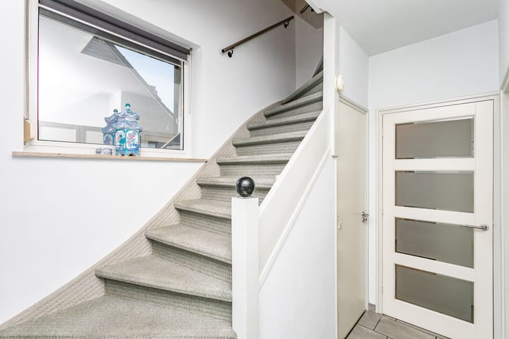 Foto 11 van Staringstraat 16