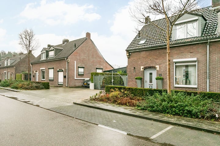 Bekijk foto 23 van Staringstraat 16