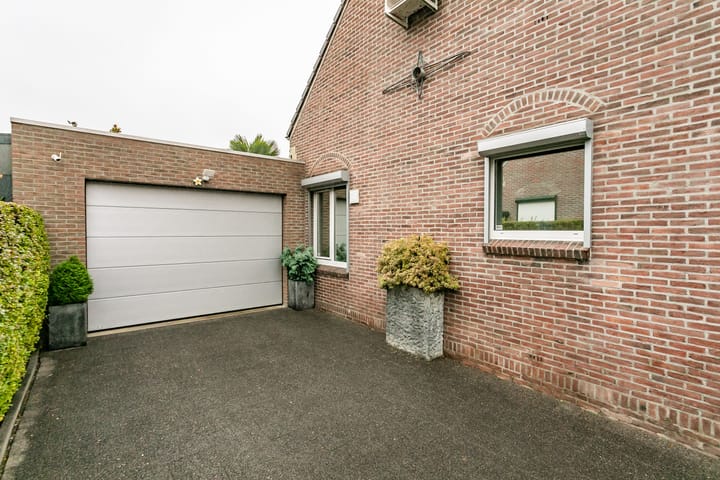 Foto 26 van Staringstraat 16