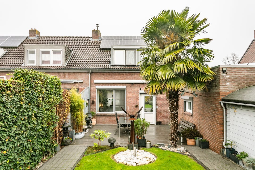 Foto 28 van Staringstraat 16