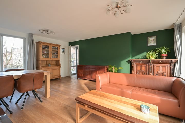 Foto 3 van Dorus Rijkersplein 19