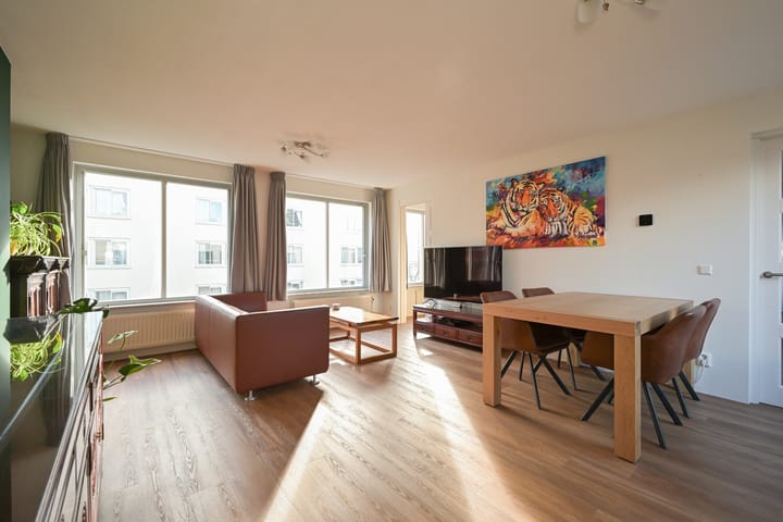 Photo 6 of Dorus Rijkersplein 19