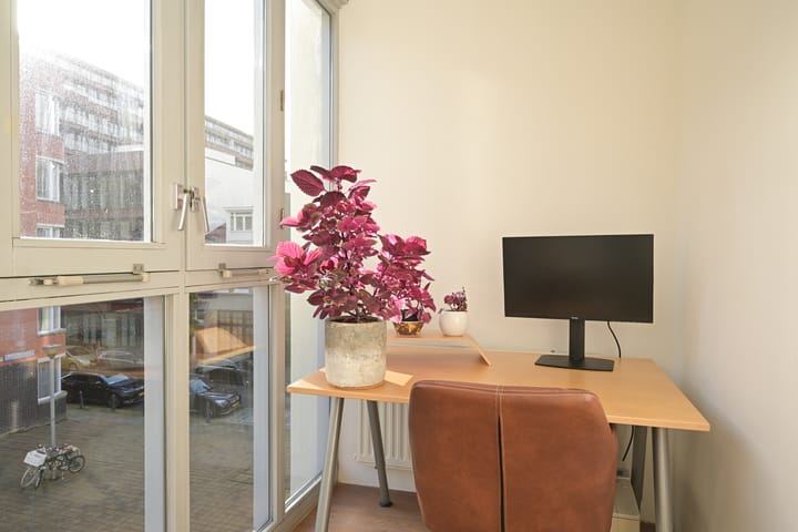 Photo 16 of Dorus Rijkersplein 19