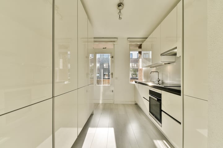 Photo 8 of Gerrit van der Veenlaan 71