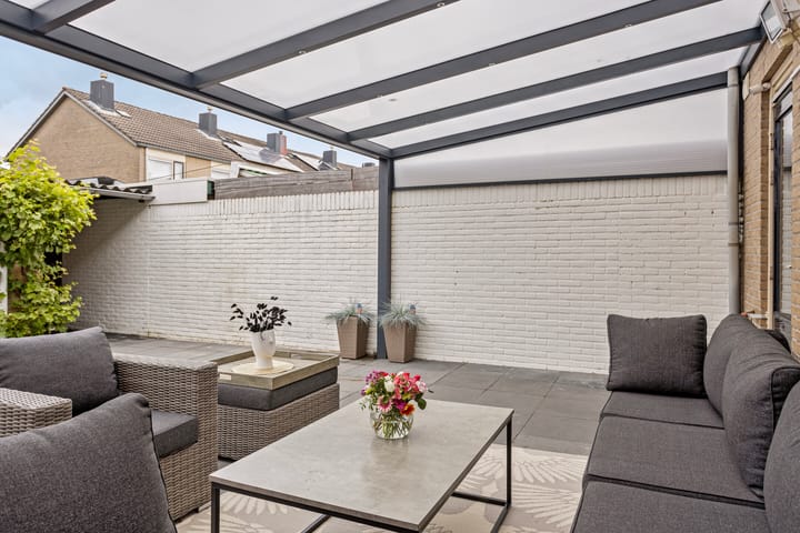 Foto 29 van Ds.van Kriekenstraat 53