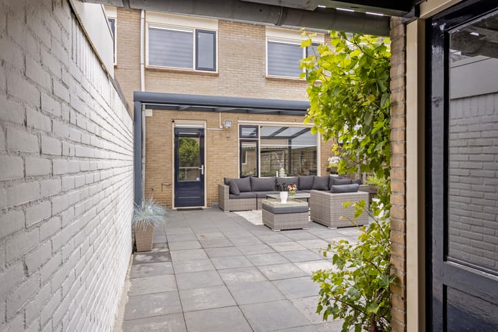 Foto 31 van Ds.van Kriekenstraat 53