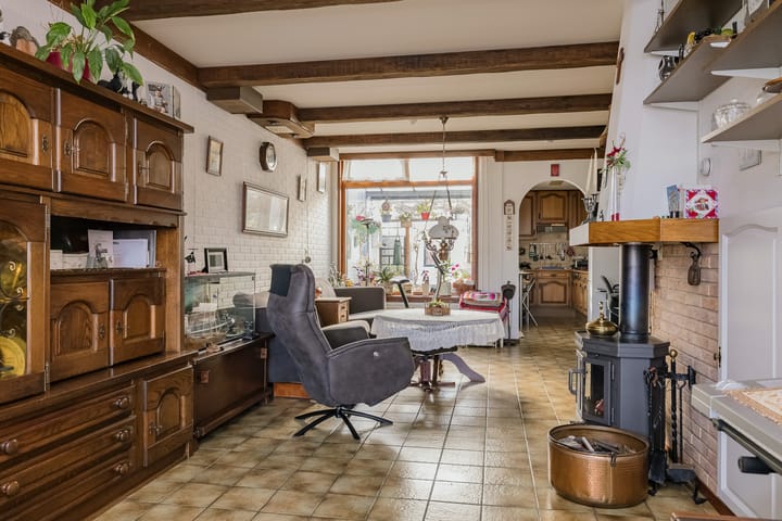 Foto 4 van IJmuiderstraatweg 64