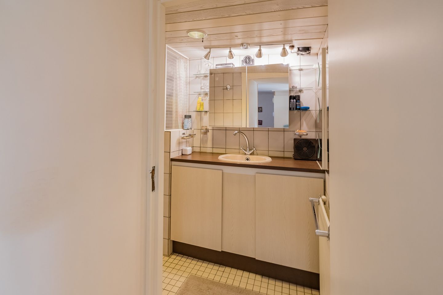 Photo 20 of IJmuiderstraatweg 64