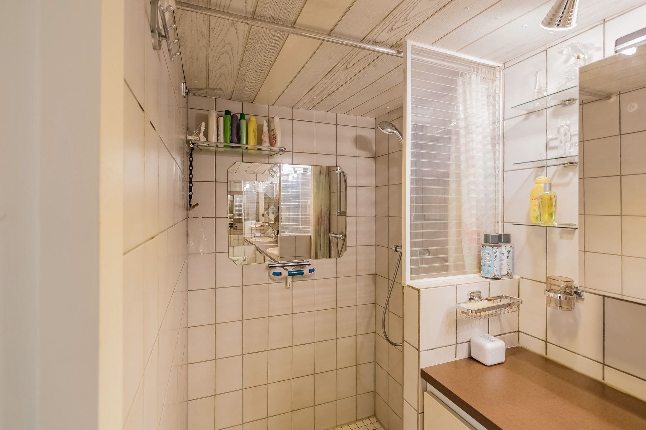 Photo 21 of IJmuiderstraatweg 64