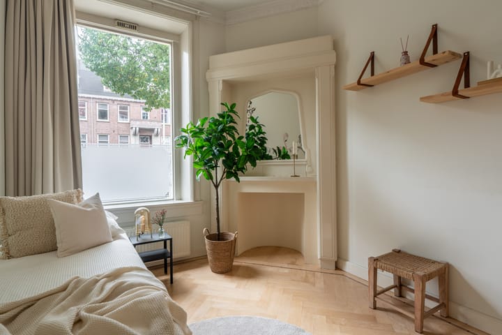 Photo 25 of De Lairessestraat 170-A