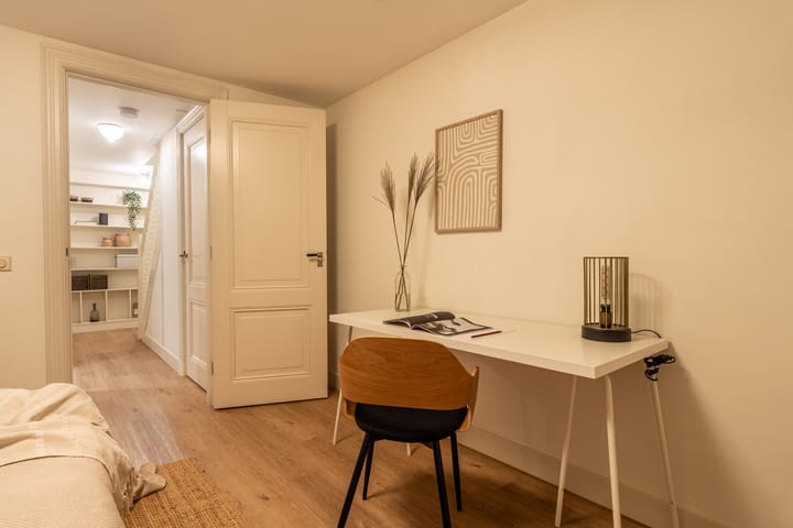 Photo 33 of De Lairessestraat 170-A