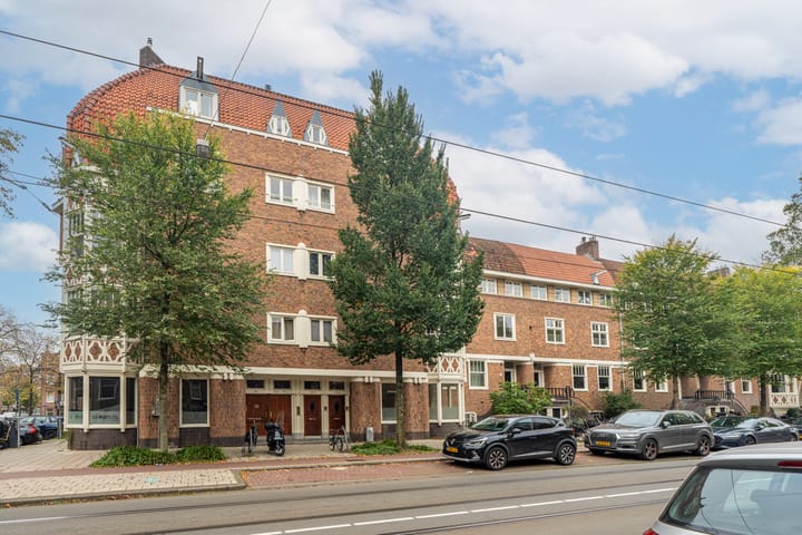 Photo 36 of De Lairessestraat 170-A